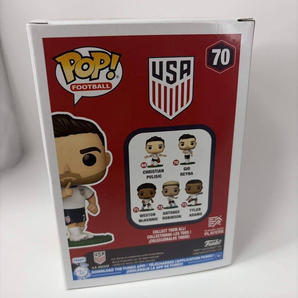 GIO REYNA - USA World Cup 2026 - Funko Pop! Football #70 Figure NEW - Picture 4 of 7